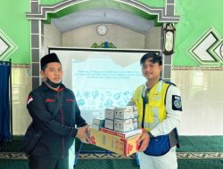 “CSR Jum’at Berkah PTPP, Edukasi PHBS & Berbagi Alkes di Ponpes Situbondo”