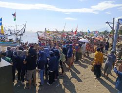 PETIK LAUT PESISIR 2025 RITUAL LAUTAN, DOA, DAN HARAPAN WARGA PESISIR BESUKI