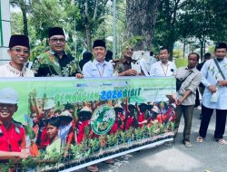 Perum Perhutani Laksanakan Sedekah Oksigen Bagikan 2026 Bibit Buah Untuk Masyarakat